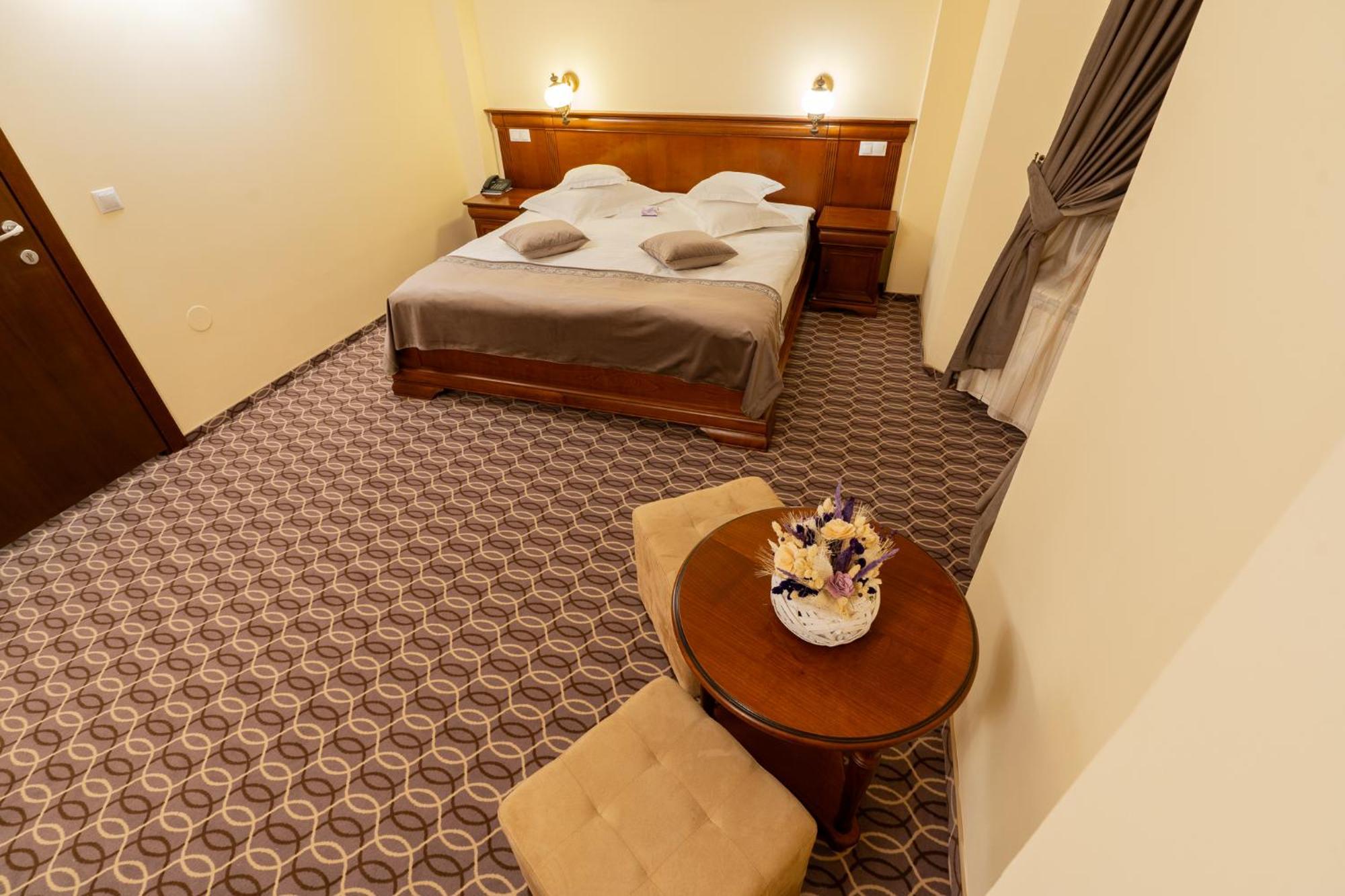 Dorna Hotel 4*